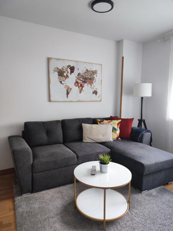 Apartments Dora Zagreb Bagian luar foto